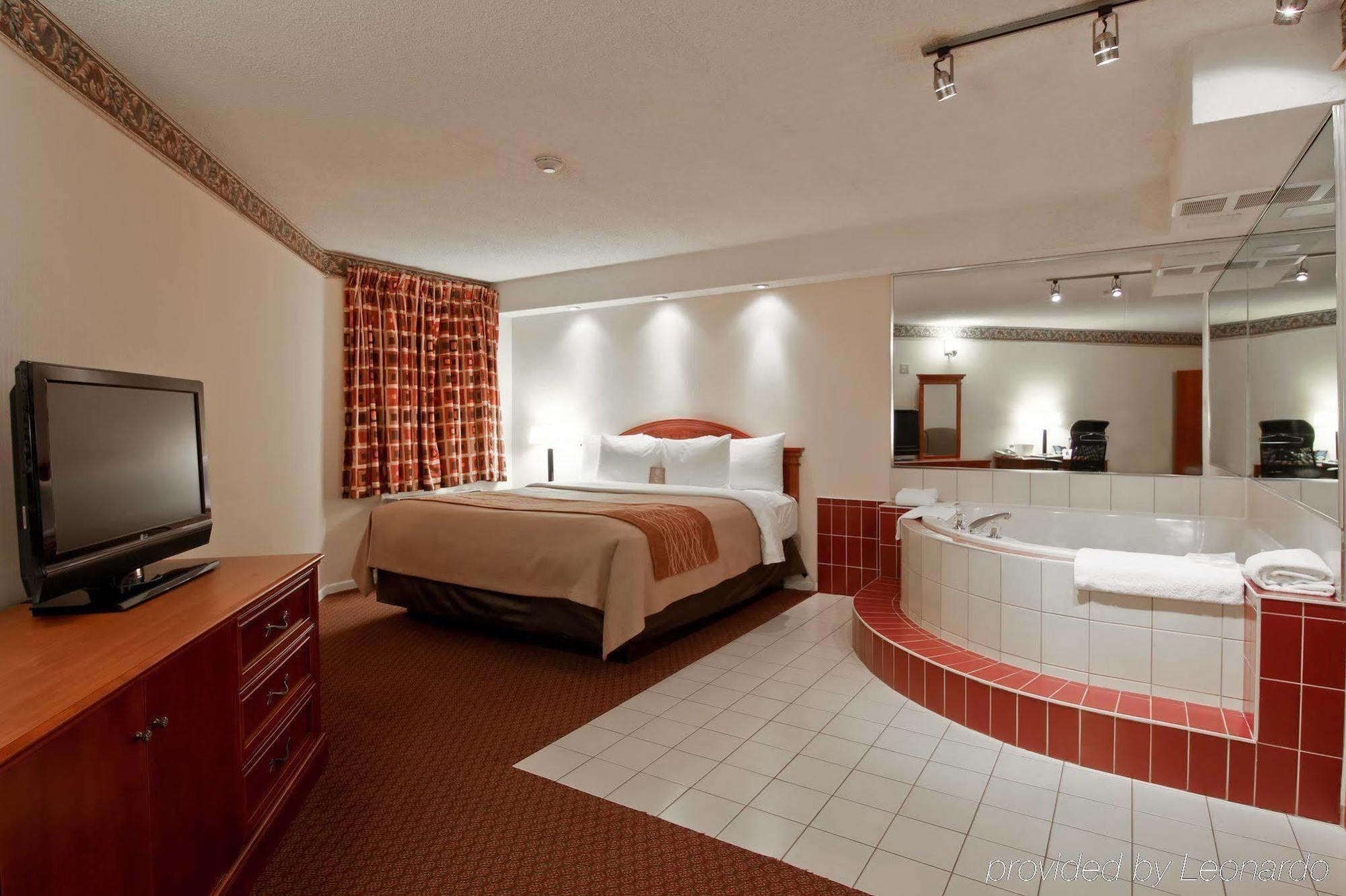 Spark By Hilton Toronto Markham Exterior foto